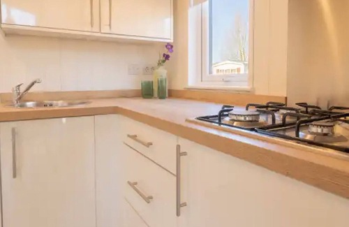 Susteren House | Cozy Tiny House, gas Fireplace, Near Maastricht