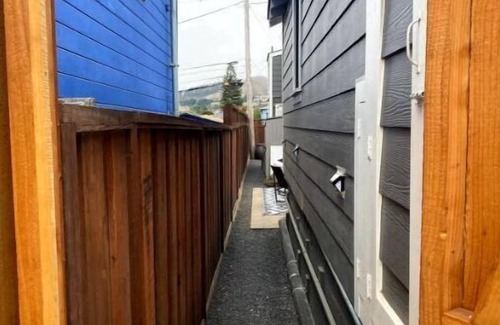 Paradise Valley Apartment | Cozy Tiny studio 20Min to DwTn SF & 7min to SFO