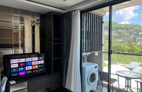 Cherngtalay Apartment | Cozy top floor apartment with washer & Wi-Fi