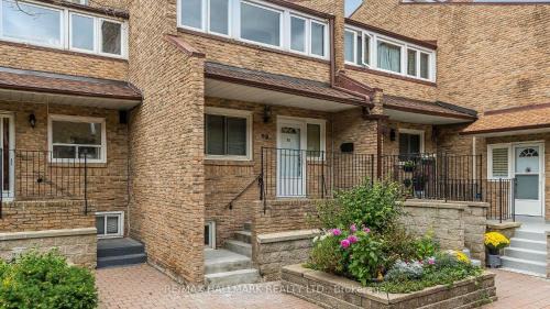 Scarborough House | Cozy Town house