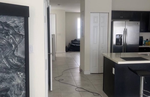 Princeton House | Cozy townhome in sunny South Florida with amenities and nearby nature parks
