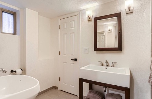 West Highland Apartment | Cozy Tudor guest suite in West Highlands. Minutes from downtown Denver!