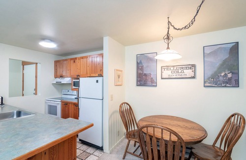 Telluride Condo | Cozy two bedroom in the middle of it all!