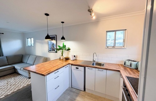 Papamoa Beach House | Cozy unit Papamoa Beach