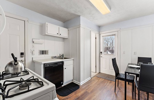 Hopkins House | Cozy Upper Level Duplex in Hopkins