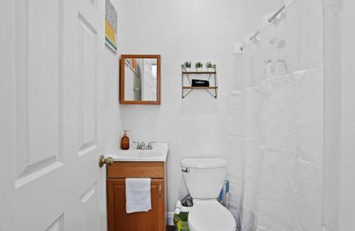 Downtown Sacramento Apartment | Cozy Upstairs Studio Near Downtown and the River