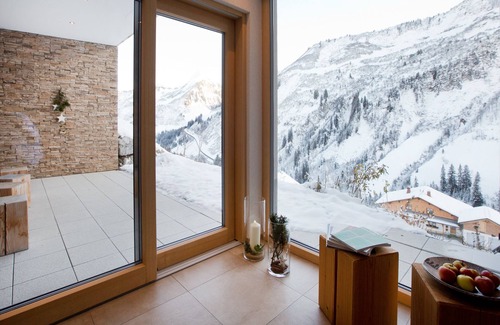 Damuels Apartment | Cozy vacation apartment Top B in the Damüls skiing and hiking area