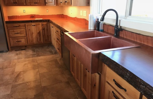 Yosemite House | Cozy vacation home in Kings Mountain with incredible views, and tons of room.