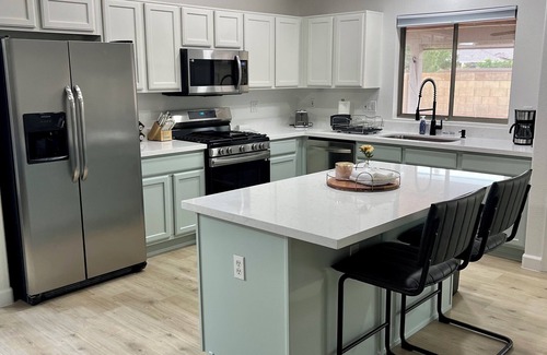 West Point Towne Center House | Cozy vacation home with pool!