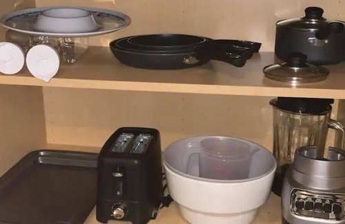 Norwich Condo | Cozy Villa Spa Retreat - Near Mohegan, Hot Tub, Pools, Sauna, Spa on Premises