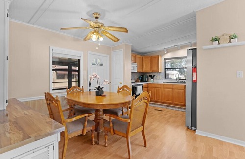 Silver Lake House | Cozy Villages Retreat! Sought-After Location!