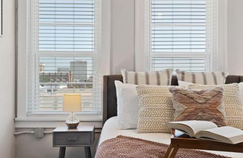 Brazos Apartment | Cozy Waco Apartment with a Downtown View