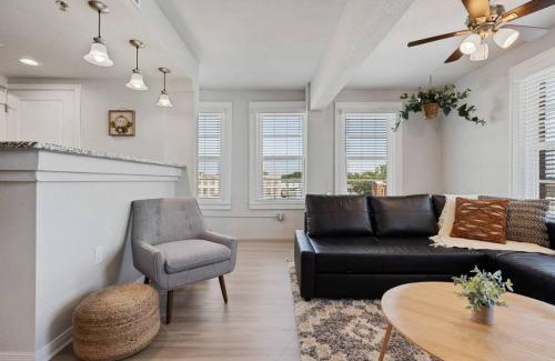 Brazos Apartment | Cozy Waco Apartment with a Downtown View