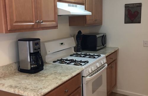 Wallkill House | Cozy Wallkill Inn family home.
