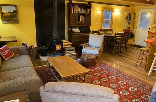 North Windham House | Cozy Waterfront Retreat - Large Deck, Close to Portland