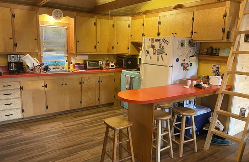 North Windham House | Cozy Waterfront Retreat - Large Deck, Close to Portland