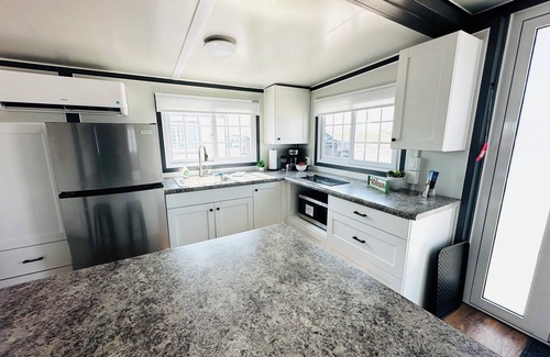 Pecos Apartment | Cozy, Welcoming 2 Bedroom BoxHouse in Pecos: Queen Bed, and Full Bed