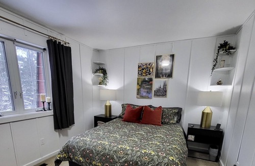 Kenora House | Cozy winter stay in Lake of the Woods