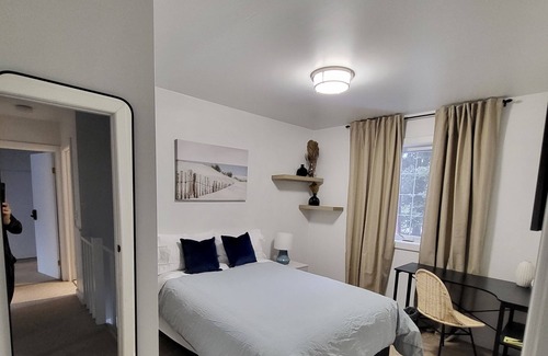Kenora House | Cozy winter stay in Lake of the Woods