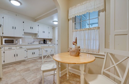 Zanesville House | Cozy Zanesville Home ~ 9 Mi to Dillon State Park!