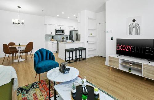 Glendale Sports and Entertainment District Apartment | CozySuites Glendale by the stadium with pool 01