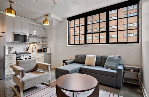 Warehouse District Apartment | CozySuites NLG - Modern 1BR condo #32