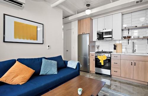 Warehouse District Apartment | CozySuites NLG - Modern 1BR condo #06