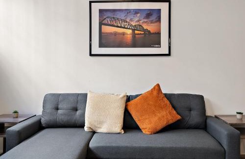 Warehouse District Apartment | CozySuites NLG - Modern 2BR condo #10