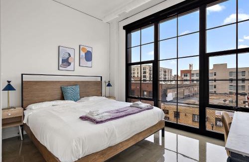 Warehouse District Apartment | CozySuites NLG - Modern 2BR condo #14