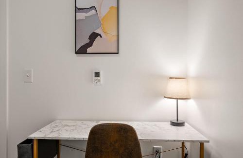 Warehouse District Apartment | CozySuites NLG - Modern 1BR condo #29