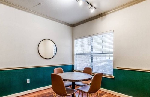 McNeil Apartment | CozySuites Stunning 1BR Mountain Resort #10