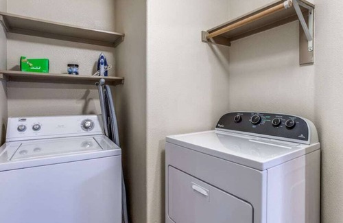 McNeil Apartment | CozySuites Stunning 1BR Mountain Resort #10