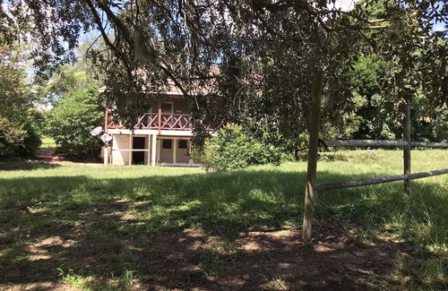 Fedhaven Cottage | Cracker country cottage w/lake view surrounded by groves