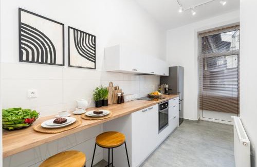 Piasek Południe Apartment | Cracow Best Location Apartment No:6 by Cozyplace