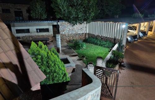 Mogale City Apartment | CradleLicious Farm Mpshe cottage