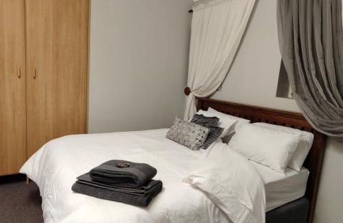 Mogale City Apartment | CradleLicious Farm Mpshe cottage