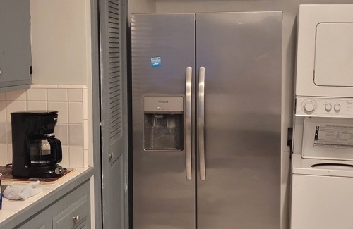 University Heights House | Craftsman cottage, retreat in the city. Only 2 miles to Balboa park and the zoo!