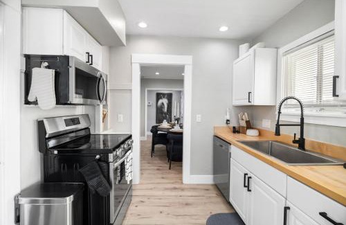 Hidden Valley Ranch House | Craftsmen Gem 2-br House Walk Whiskey Rowsleep 6