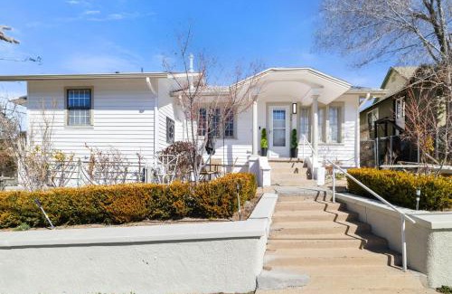 Hidden Valley Ranch House | Craftsmen Gem 2-br House Walk Whiskey Rowsleep 6