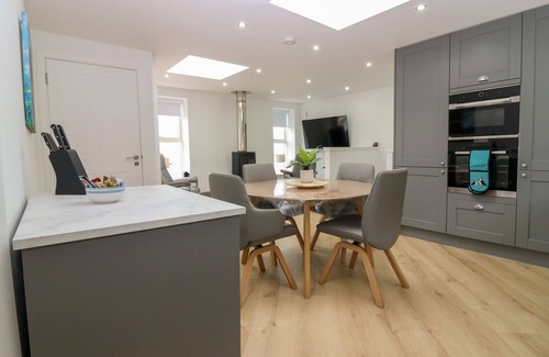 Gardenstown Cottage | CRAIGNURE, pet friendly, character holiday cottage in Gardenstown