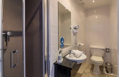 Pitlochry House | Craigroyston House & Lodge