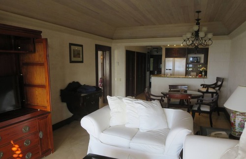 Diamond Valley Condo | Crane Beach - one bedroom with plunge pool - New Years week available