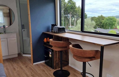 Whangarei Cabin | Crane Road Cabin
