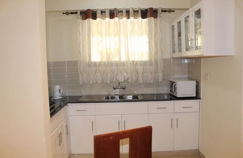 Kitale Hotel | Cranes Suites Hotel