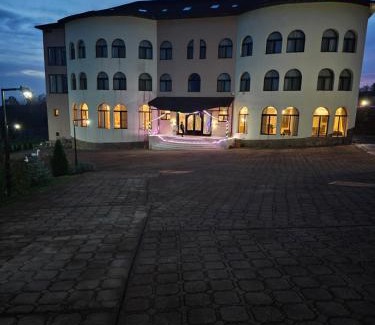 Crasna House | Crasmontana Konak