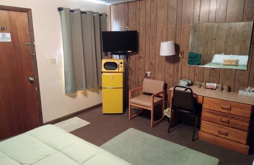 Springfield Hotel | Crawford Motel