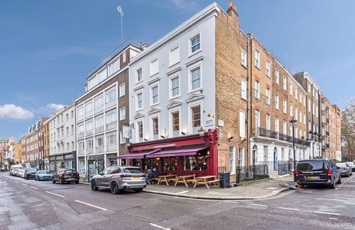Bryanston and Dorset Square Apartment | Crawford Street Apartment by MoreThanStays