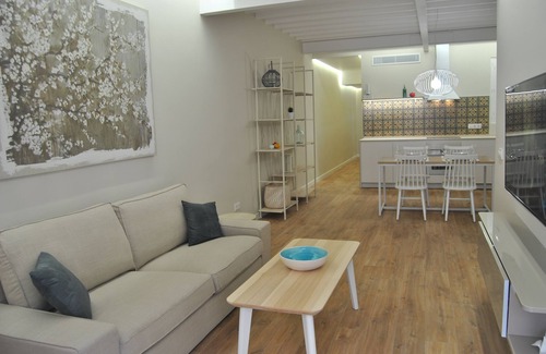 Old Town Apartment | Cream homes La Rambla, INTERIOR TOURISM Accommodation