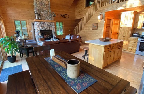 Breezy Point Cabin | Create Family Memories at Our Stunning Up North Retreat