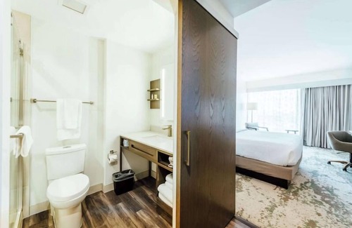 LoDo House | Create Memories in Denver! Swimming Pool, Pet-friendly Property!